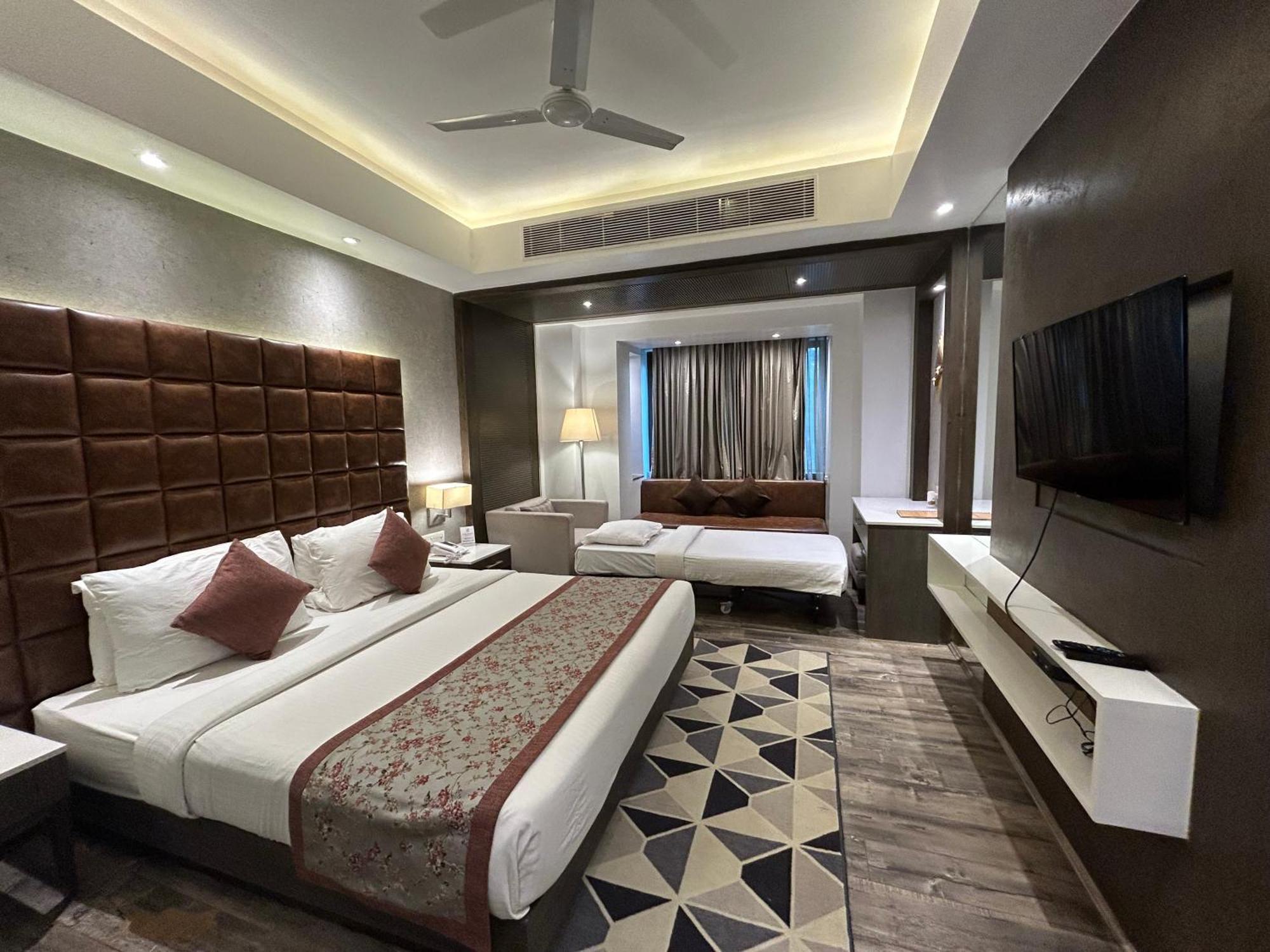 Hotel Sand Heaven Port Blair Esterno foto